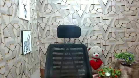 Snapshot of fushialore chatting on January 6, 2026, 11:29 pm fushialore online show from January 6, 2026, 11:29 pm