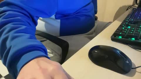 fuzitzu2 online show from February 11, 2025, 10:15 am