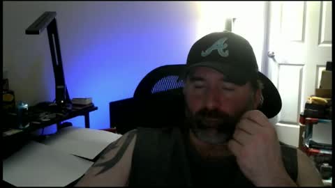 Snapshot of fuzz69_ chatting on November 19, 2025, 7:47 pm fuzz69_ online show from November 19, 2025, 7:47 pm