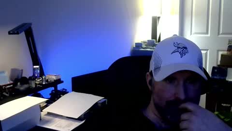 Snapshot of fuzz69_ chatting on January 9, 2026, 3:26 pm fuzz69_ online show from January 9, 2026, 3:26 pm