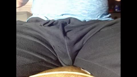 Snapshot of fuzzyblues chatting on December 30, 2024, 8:58 pm Fuzzy Blues online show from December 30, 2024, 8:58 pm