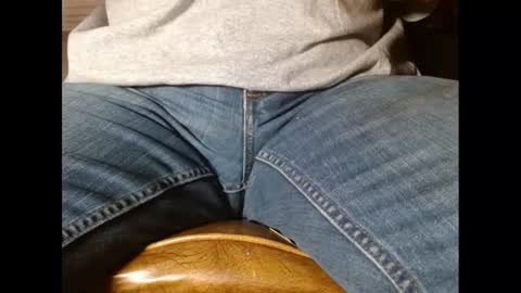 Snapshot of fuzzyblues chatting on January 7, 2025, 9:14 pm Fuzzy Blues online show from January 7, 2025, 9:14 pm