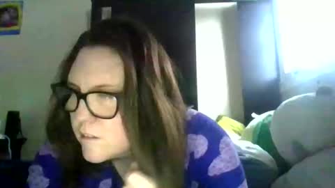 fuzzypeaches87 online show from March 22, 2026, 6:22 pm