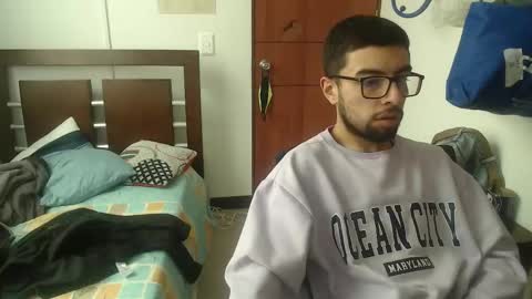 andrew online show from October 21, 2025, 4:19 pm