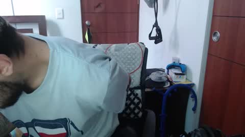 andrew online show from January 17, 2026, 6:33 pm