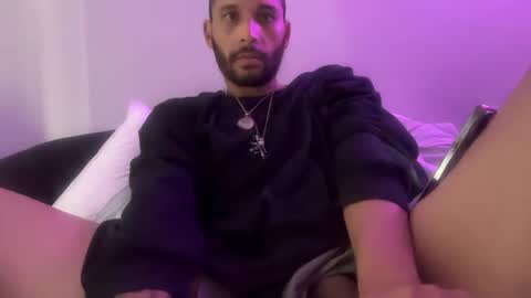 fvvkboyy online show from December 12, 2024, 5:59 pm