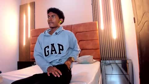 Snapshot of fykmor_2 chatting on October 22, 2025, 4:02 am fykmor online show from October 22, 2025, 4:02 am