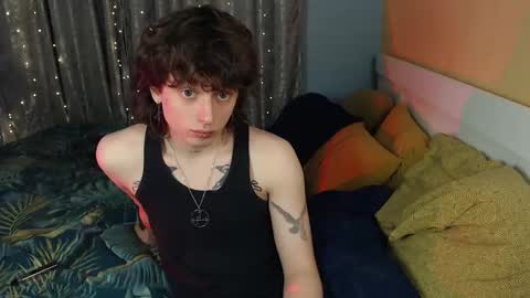 Snapshot of g1vememoney chatting on January 6, 2026, 11:29 pm Ian online show from January 6, 2026, 11:29 pm