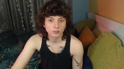 Snapshot of g1vememoney chatting on January 11, 2026, 1:32 am Ian online show from January 11, 2026, 1:32 am