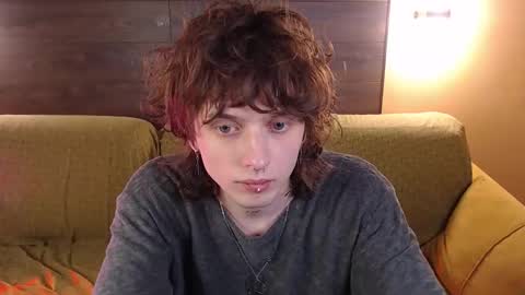 Snapshot of g1vememoney chatting on February 1, 2026, 2:04 pm Ian online show from February 1, 2026, 2:04 pm