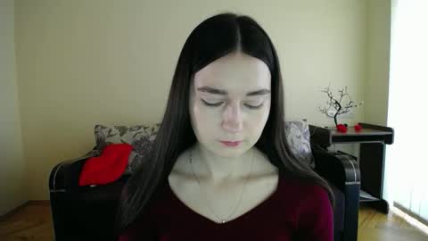 Jaklin online show from November 14, 2025, 9:30 am