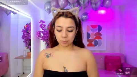 Snapshot of gabby_evanns chatting on September 16, 2025, 12:06 pm gabby_evanns online show from September 16, 2025, 12:06 pm