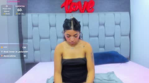 Snapshot of gabby_full_ass chatting on December 5, 2025, 2:03 pm Gaby online show from December 5, 2025, 2:03 pm