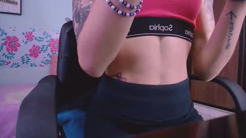  Gabby  online show from January 21, 2025, 3:32 pm