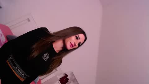 Snapshot of gabi_carter chatting on February 28, 2025, 2:42 pm GabiCarter online show from February 28, 2025, 2:42 pm