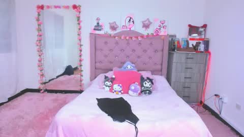 Snapshot of gabi_jhons_23 chatting on September 12, 2025, 11:21 am gabi_jhons_23 online show from September 12, 2025, 11:21 am