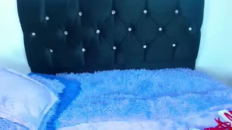 gabi_jhons_23 online show from December 21, 2025, 8:43 am