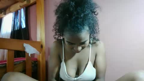 gabiriellle online show from May 6, 2026, 9:47 am