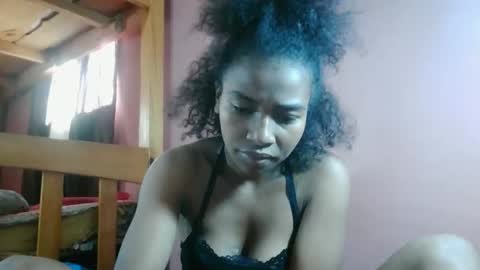 gabiriellle online show from May 9, 2026, 4:17 am