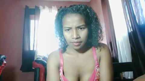 gabiriellle online show from May 20, 2026, 11:27 am