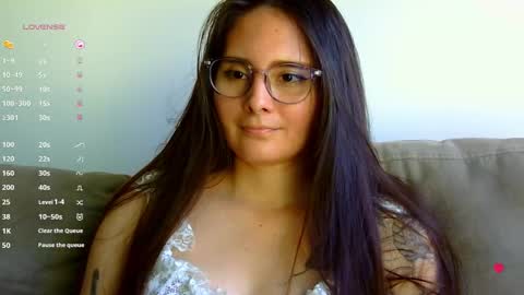 Snapshot of gabriela_miller_2 chatting on December 16, 2024, 10:34 pm Gabriela Miller online show from December 16, 2024, 10:34 pm