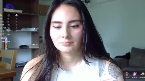 Snapshot of gabriela_miller_2 chatting on September 17, 2025, 7:37 pm Gabriela Miller online show from September 17, 2025, 7:37 pm