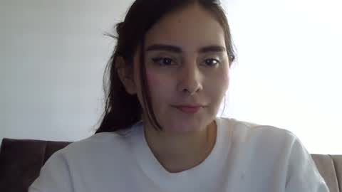 Snapshot of gabriela_miller_2 chatting on October 7, 2025, 4:04 pm Gabriela Miller online show from October 7, 2025, 4:04 pm