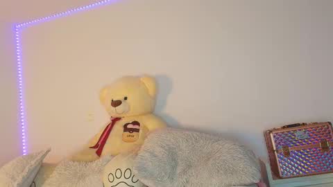 Snapshot of gabrielablake chatting on February 3, 2026, 2:53 am online show from February 3, 2026, 2:53 am