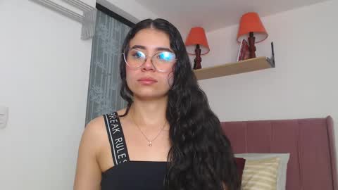 Snapshot of gabrielarossa chatting on December 6, 2024, 12:49 pm GabrielaRossa online show from December 6, 2024, 12:49 pm