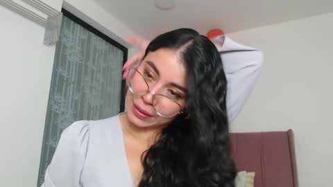 Snapshot of gabrielarossa chatting on January 13, 2025, 12:45 pm GabrielaRossa online show from January 13, 2025, 12:45 pm