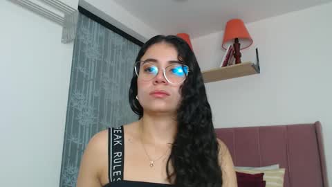 Snapshot of gabrielarossa chatting on January 16, 2025, 1:25 pm GabrielaRossa online show from January 16, 2025, 1:25 pm