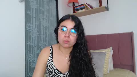 Snapshot of gabrielarossa chatting on February 4, 2025, 7:22 pm GabrielaRossa online show from February 4, 2025, 7:22 pm