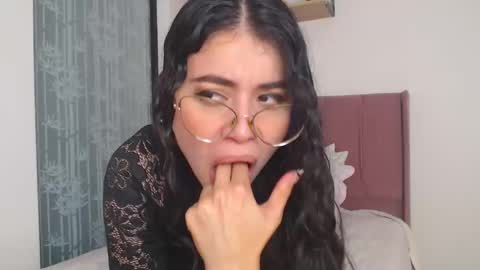 Snapshot of gabrielarossa chatting on February 24, 2025, 3:20 pm GabrielaRossa online show from February 24, 2025, 3:20 pm