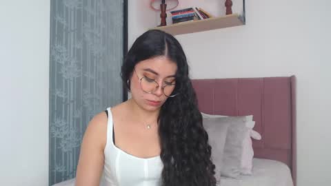 Snapshot of gabrielarossa chatting on February 28, 2025, 5:26 pm GabrielaRossa online show from February 28, 2025, 5:26 pm