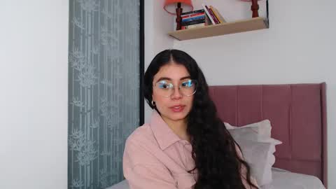 Snapshot of gabrielarossa chatting on March 12, 2025, 3:07 pm GabrielaRossa online show from March 12, 2025, 3:07 pm