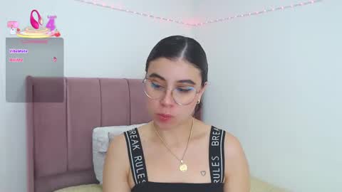 Snapshot of gabrielarossa chatting on October 2, 2025, 12:23 pm GabrielaRossa online show from October 2, 2025, 12:23 pm