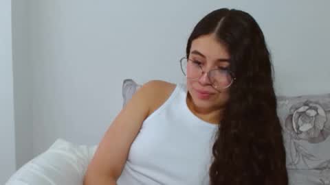 Snapshot of gabrielarossa chatting on October 15, 2025, 1:33 pm GabrielaRossa online show from October 15, 2025, 1:33 pm