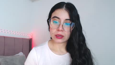 GabrielaRossa online show from March 27, 2026, 2:17 pm