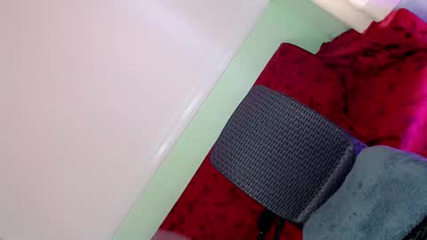 GABBY online show from September 18, 2025, 3:30 am