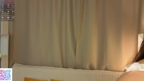 Snapshot of gabrieleleth chatting on March 25, 2026, 4:07 am Aki online show from March 25, 2026, 4:07 am