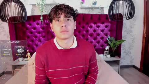 gabriell_ramirez_ online show from March 4, 2025, 3:44 am
