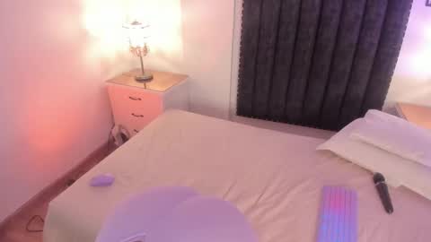 Snapshot of gabriella_ortiz chatting on November 24, 2025, 7:24 pm gabriella ortiz online show from November 24, 2025, 7:24 pm