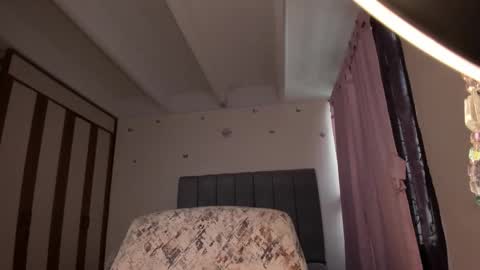 Snapshot of gabrielladurandd chatting on February 2, 2026, 6:50 pm Gaby online show from February 2, 2026, 6:50 pm