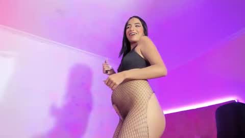   online show from December 21, 2025, 11:12 pm