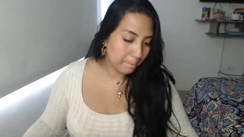 Snapshot of gaby_bluexx chatting on February 6, 2025, 2:37 pm Gaby Blue online show from February 6, 2025, 2:37 pm