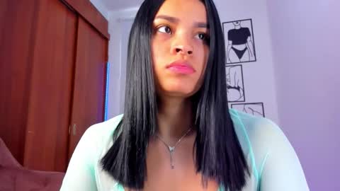    online show from December 18, 2025, 7:53 pm