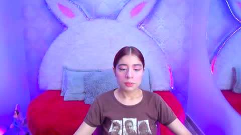 Gaby online show from December 16, 2025, 8:47 pm