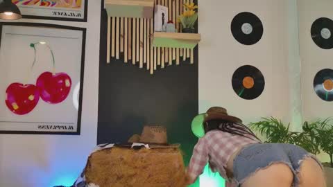 Snapshot of gaby_mason chatting on December 21, 2025, 12:18 am Gaby online show from December 21, 2025, 12:18 am