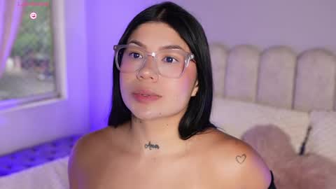 Snapshot of gaby_star69 chatting on March 7, 2026, 12:02 pm Aleja online show from March 7, 2026, 12:02 pm