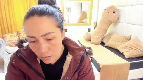 gabriela online show from October 14, 2025, 2:07 pm